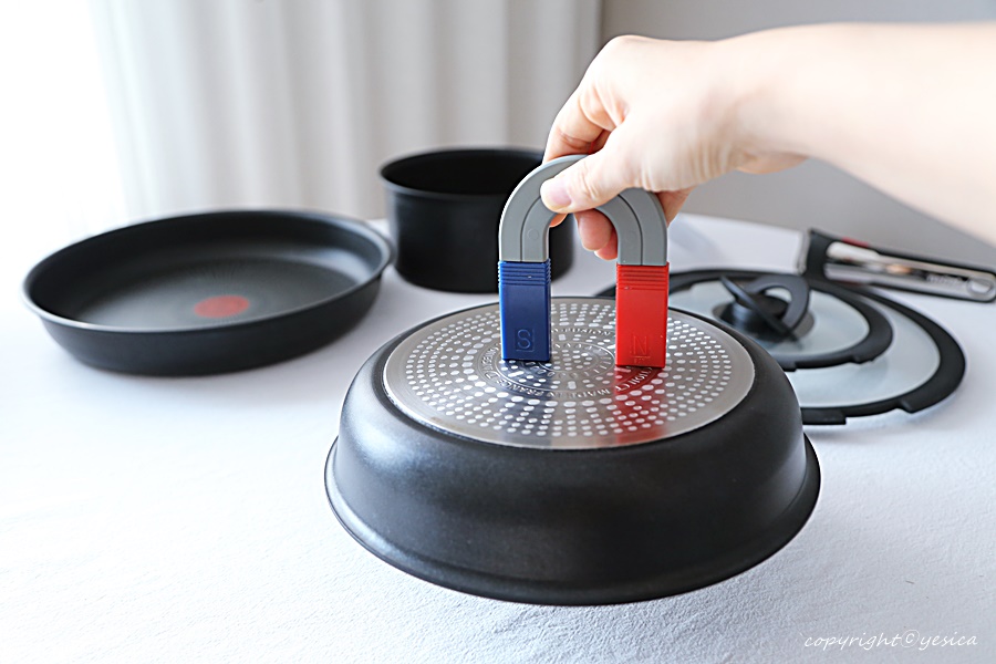 식탁 위 플레이팅까지 완벽! 테팔매직핸즈 인덕션 후라이팬세트 2