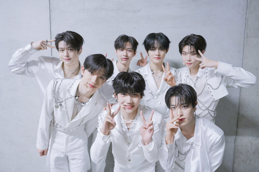 현직 돌팬이 취업한 것 같은 소속사 | 인스티즈