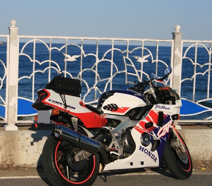 CBR400RR