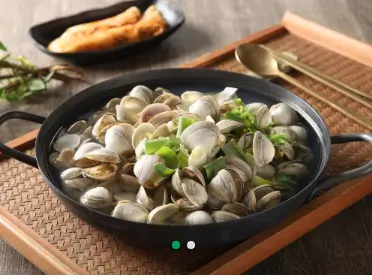 생생정보 5월9일 25년 대왕 조개칼국수 수원 행궁동 맛집 후기