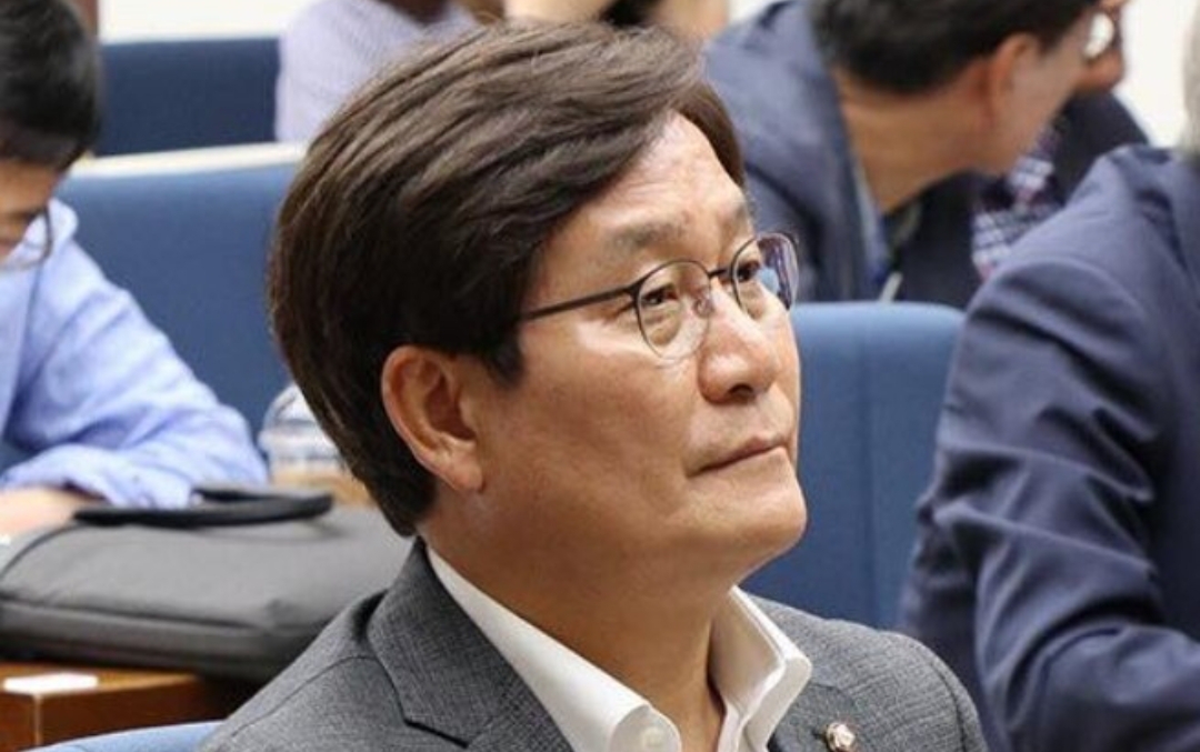  신동근 월북하면 사살했다..신동근 프로필