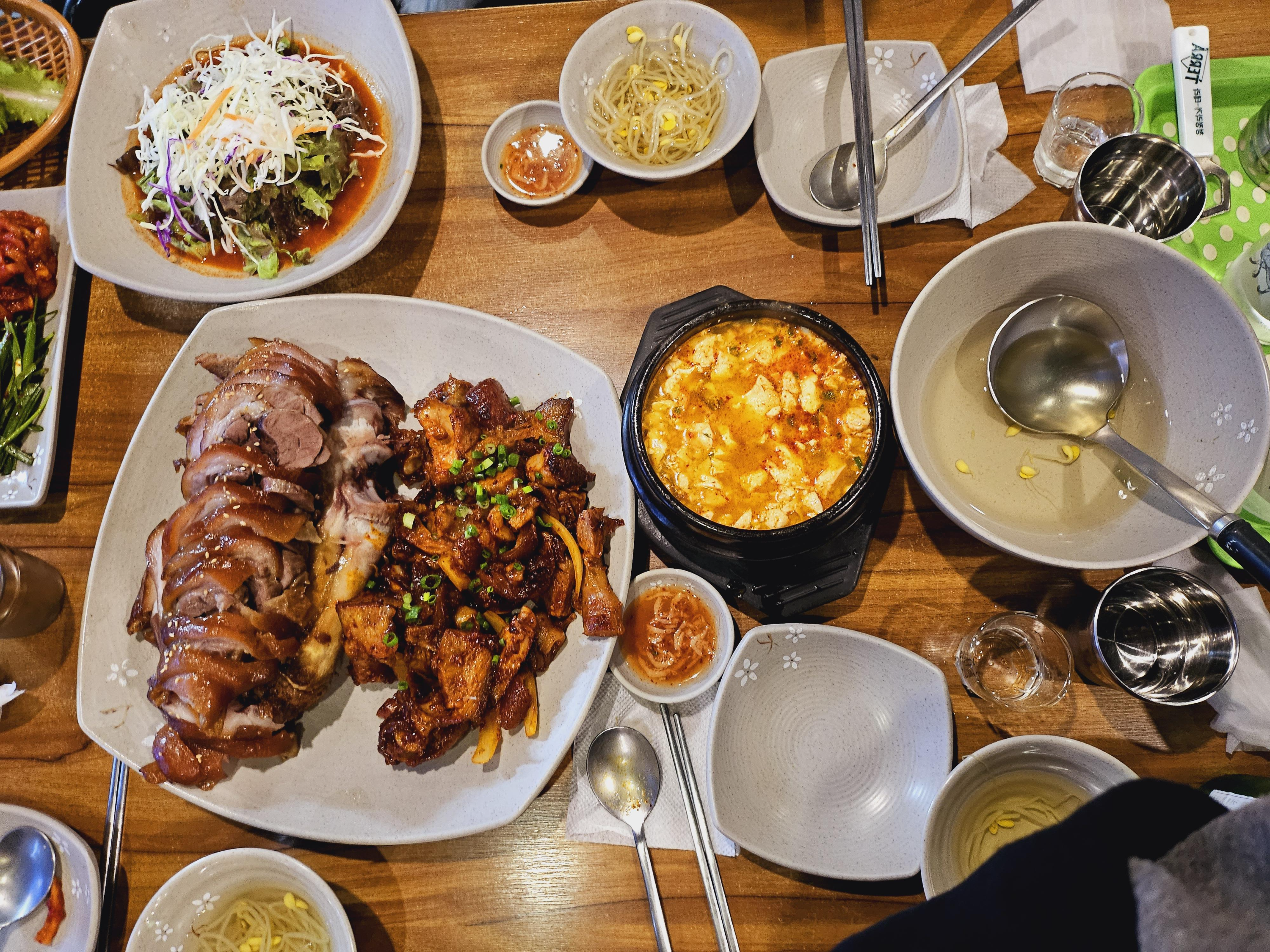 사당 족발 맛집 족발의 발견 회식장소