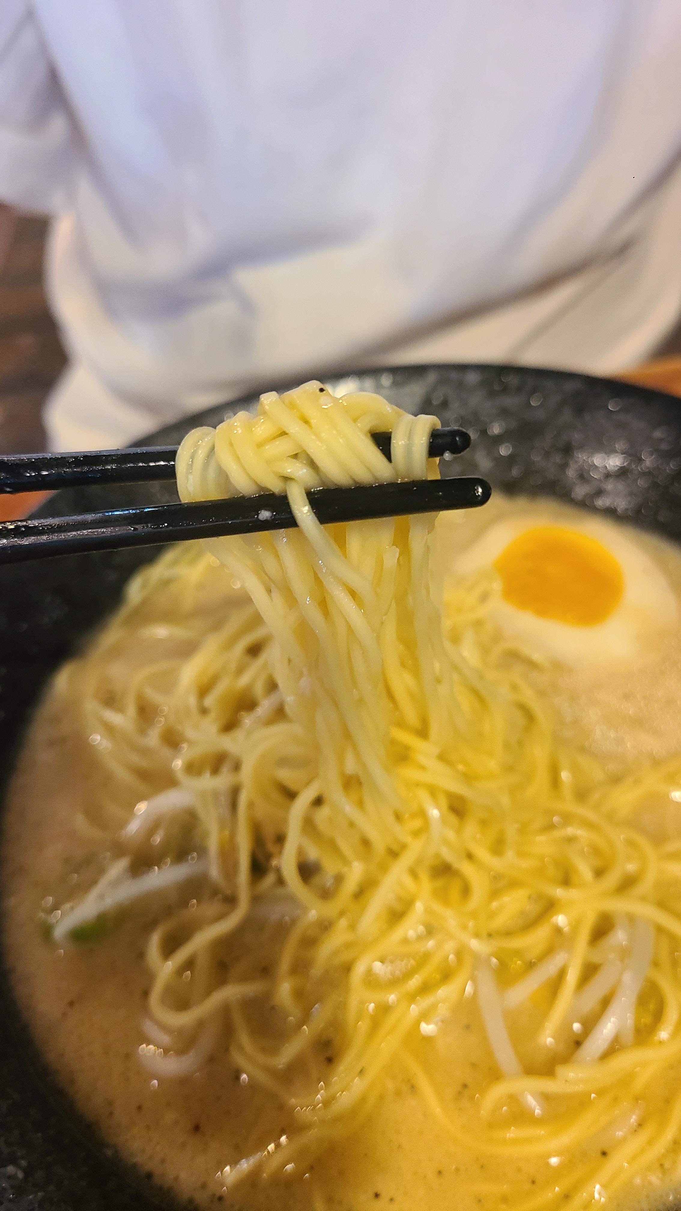 돈코츠라멘