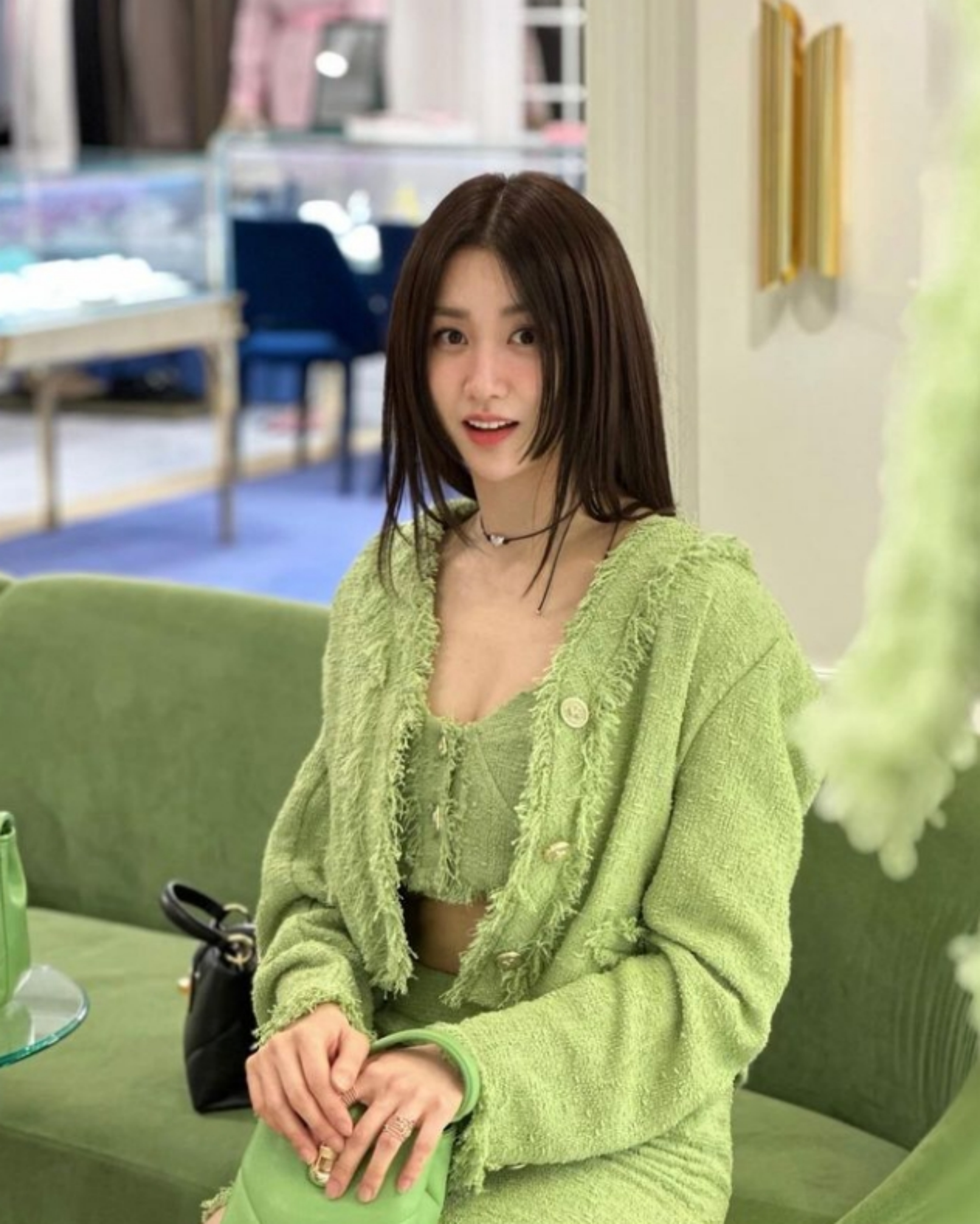  박하선 초록초록 봄 패션 새싹처럼 싱그러움 가득