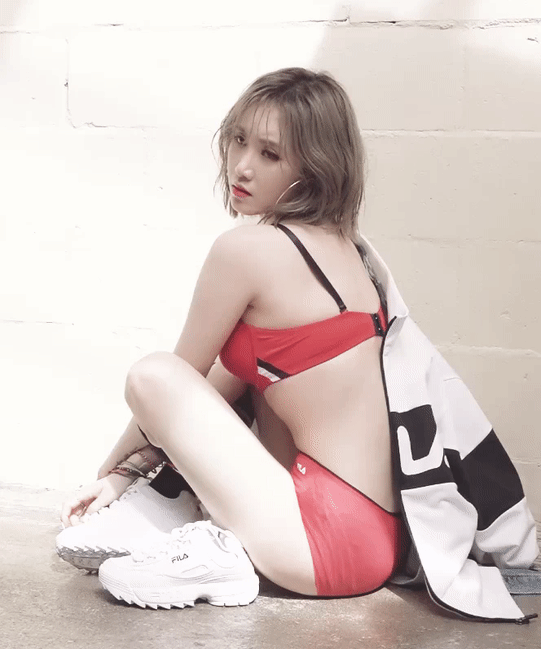  피에스타 예지 FILA 속옷 화보