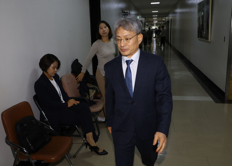 황인수