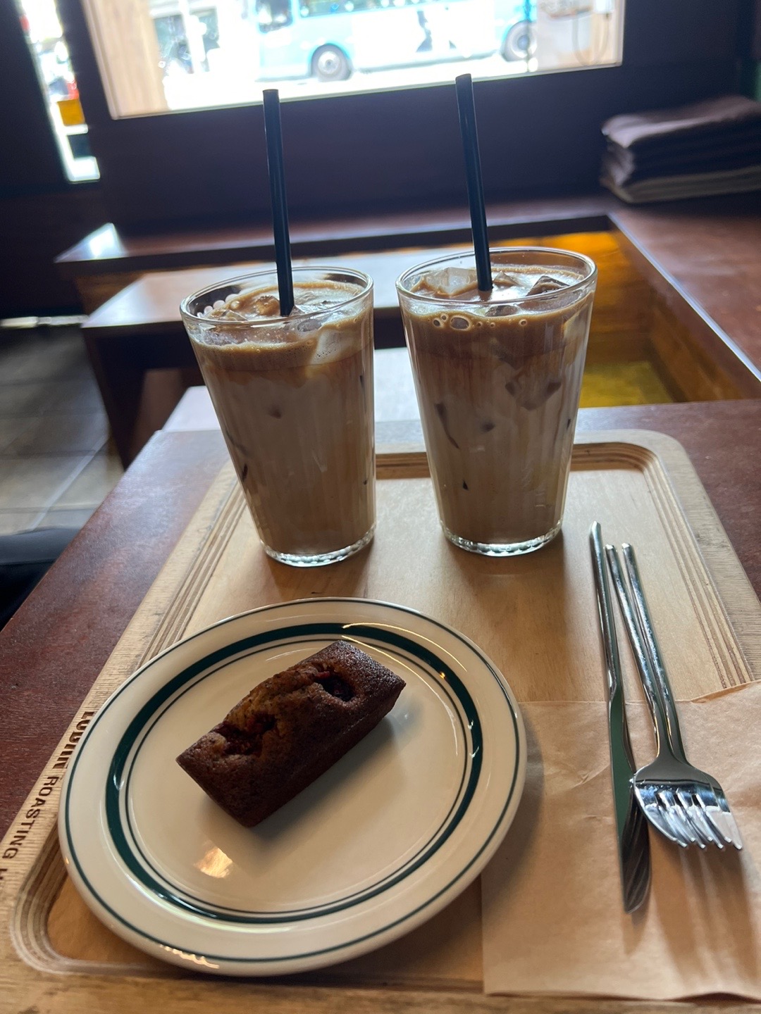 카페로건 4