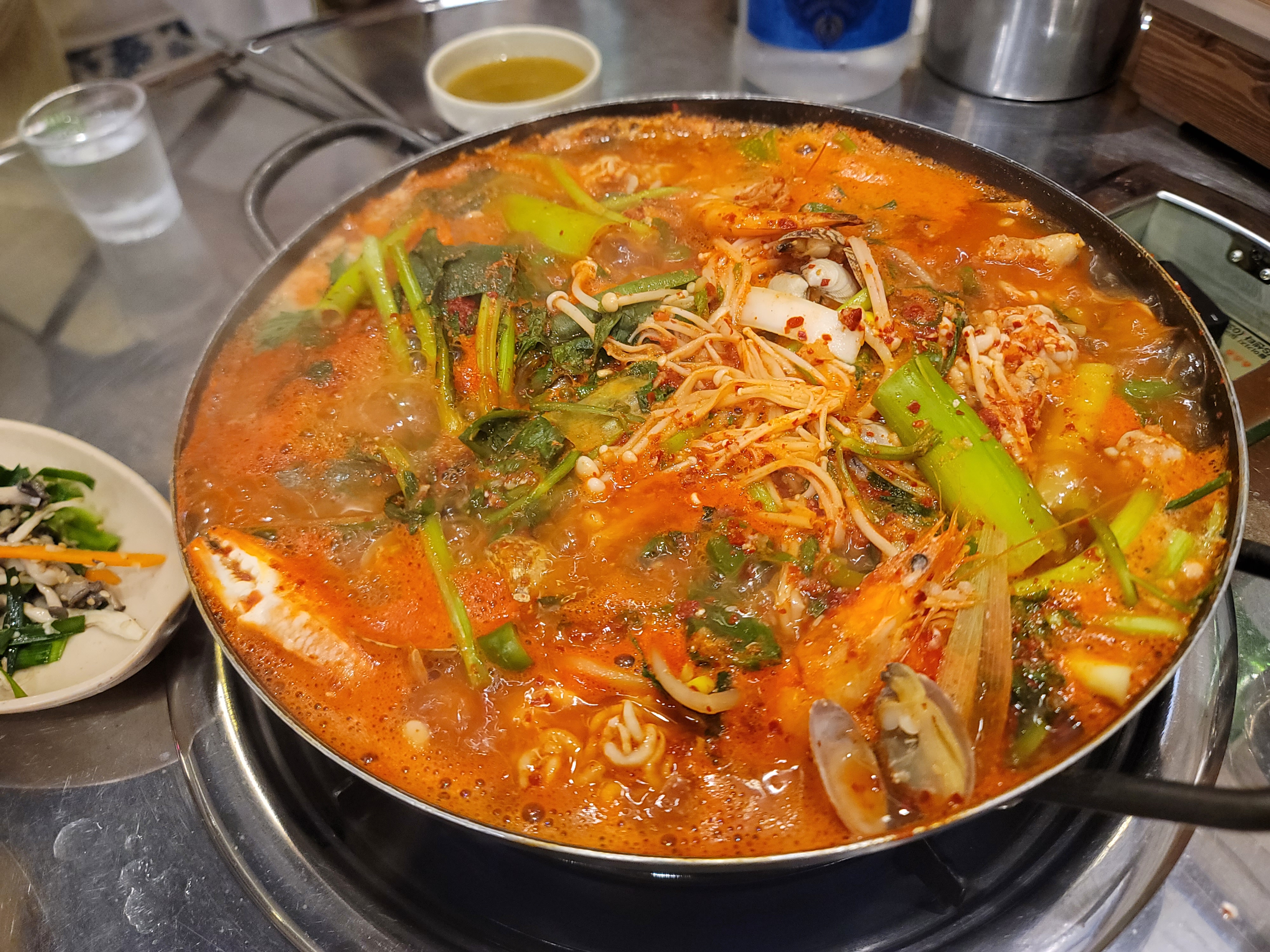 전농동 해물알탕