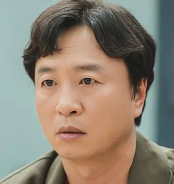 배우 전배수