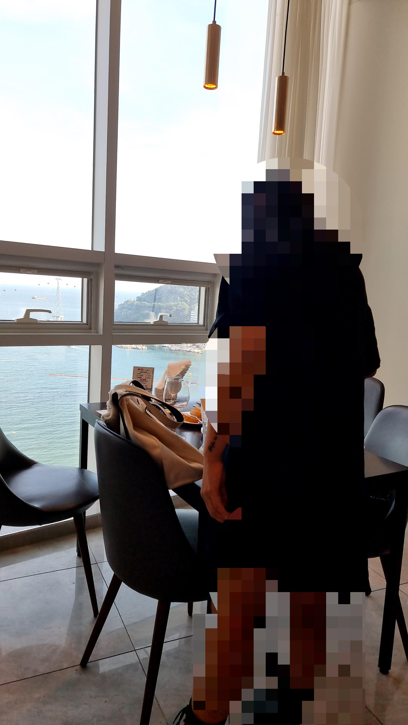 플러스더 이미지