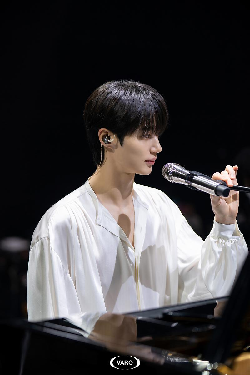 변우석