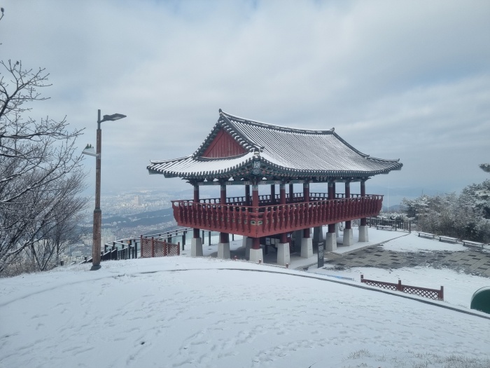 식장루-정자