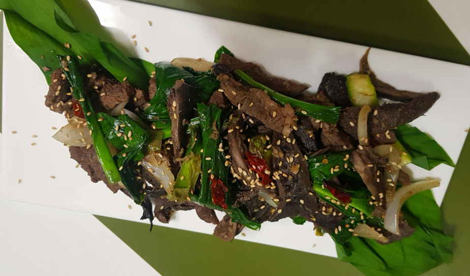 物理学者が宇宙の「重さ」に不一致の可能性があることを特定