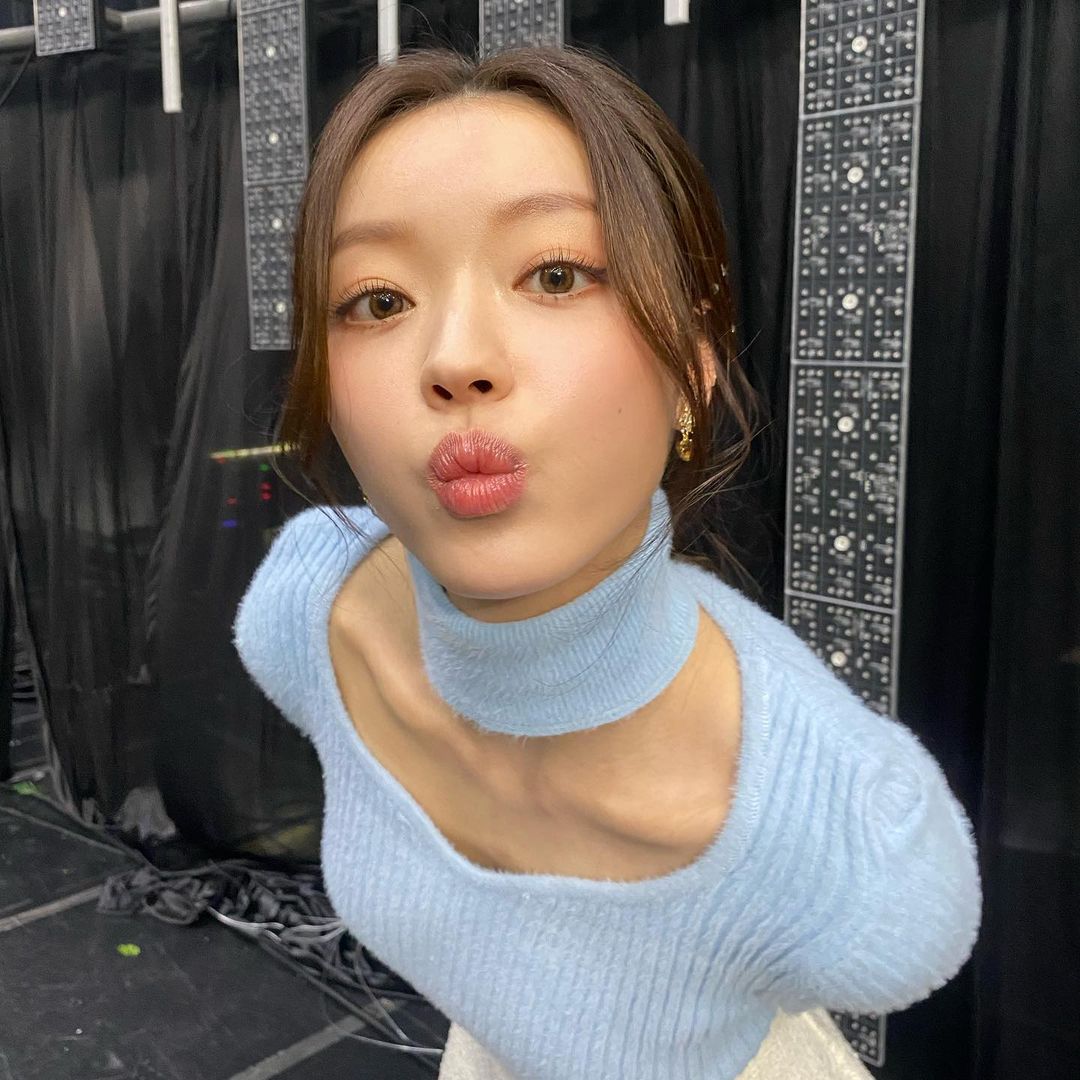  오마이걸 유아(유시아) 인스타그램 사진들
