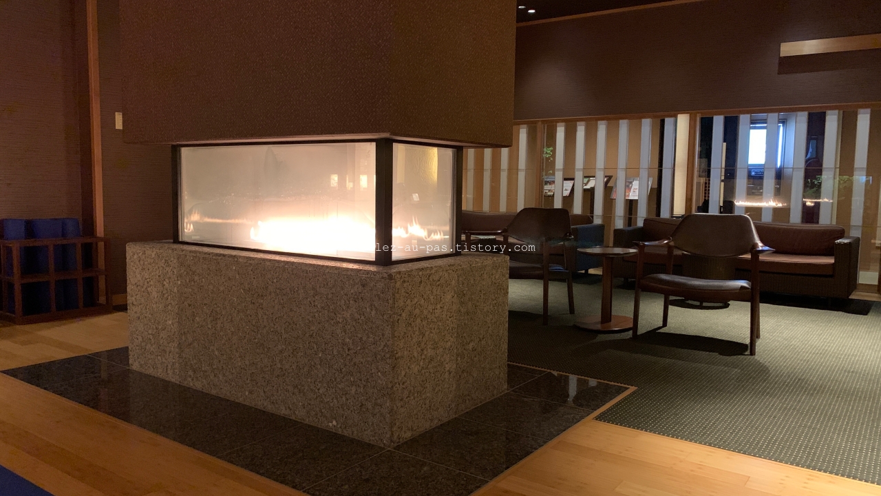 JAPAN-HOTEL-KOBE BAY SHERATON-HOT SPRING REST AREA