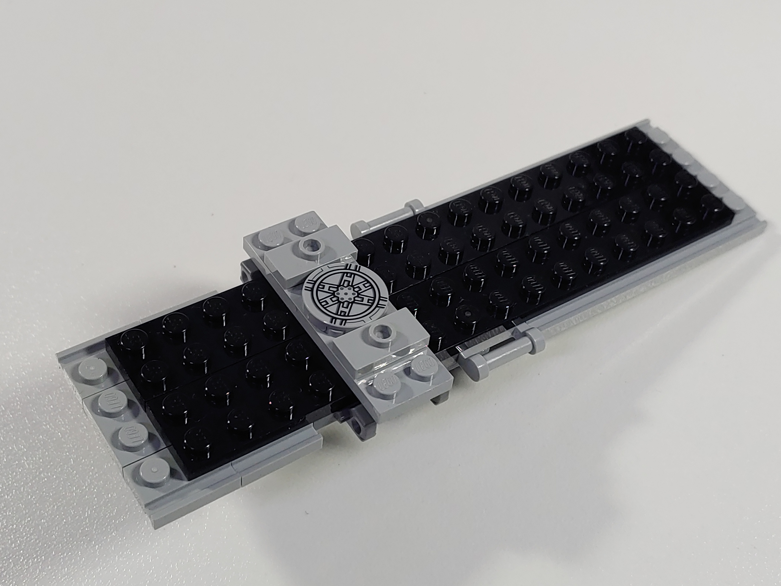 레고 75150 - 타이 어드밴스드 x1 - 중앙날개 완성