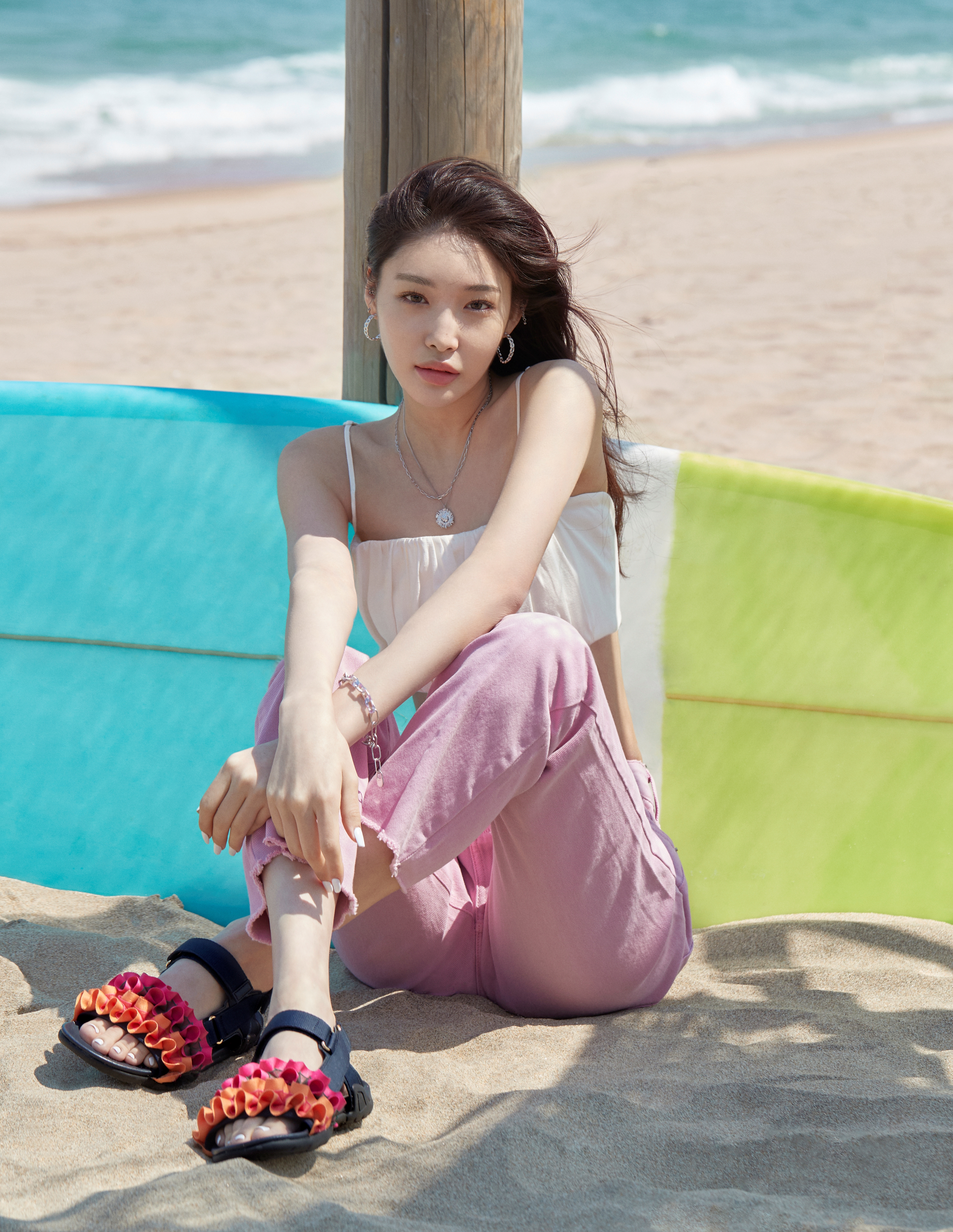  청하 슈콤마보니 고화질 화보 사진