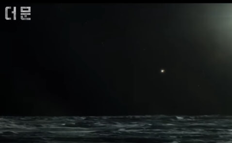  영화 '더 문'예고편 설경구-김희애-도경수 영화