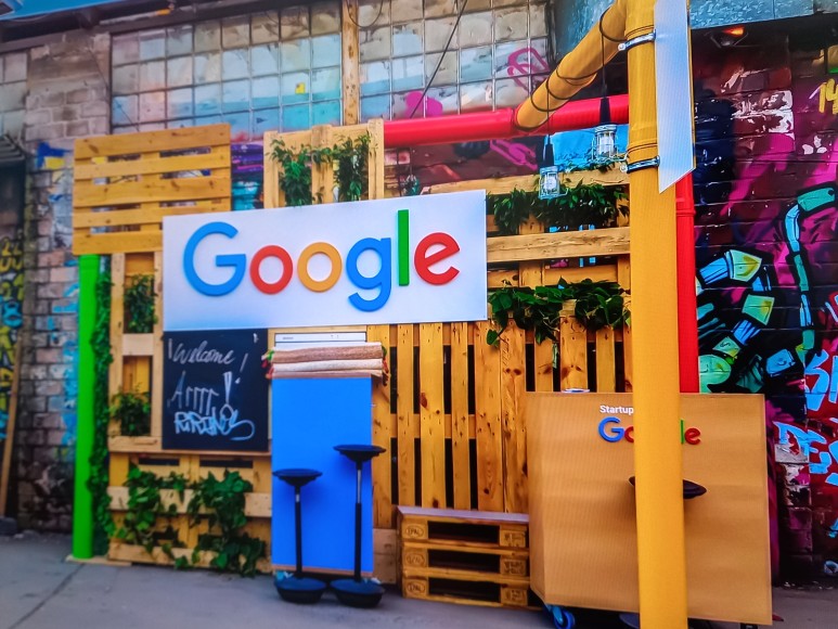 설치 방법이 간단하네요 구글 Play 스토어 3