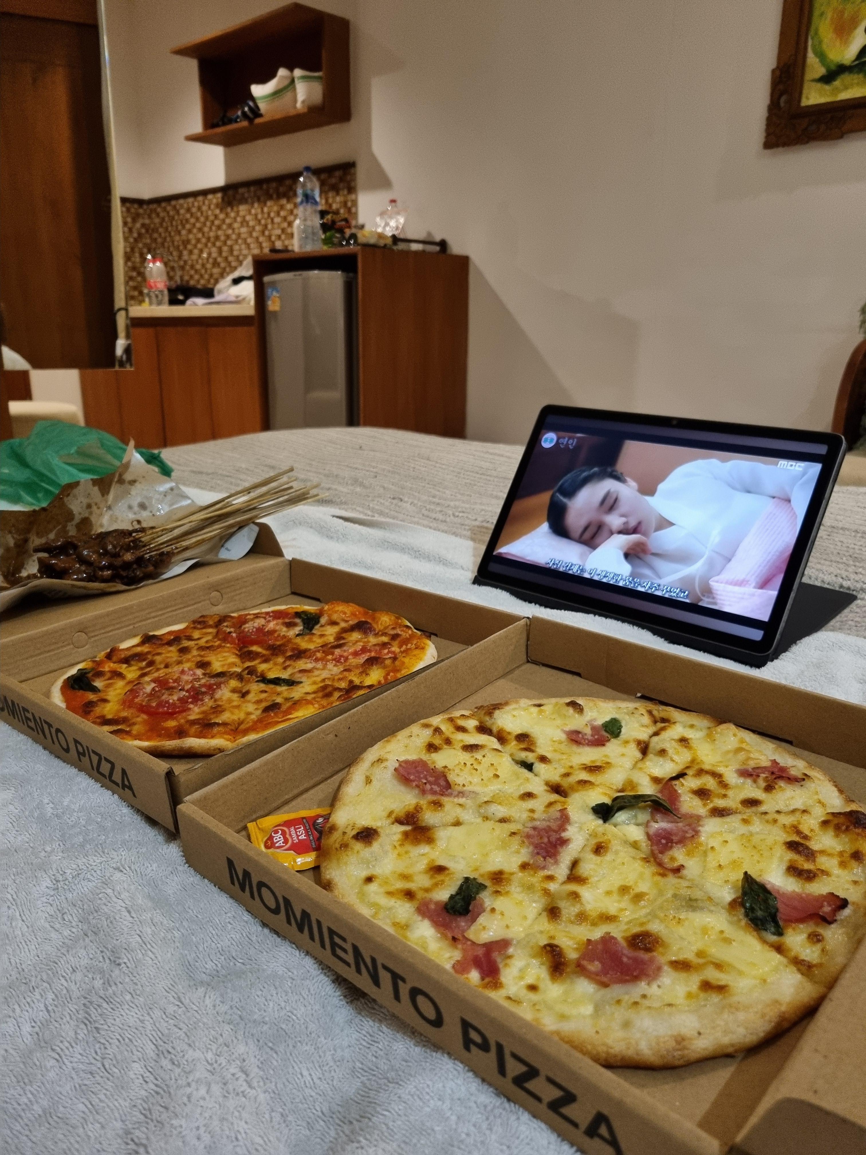 Momiento Pizza