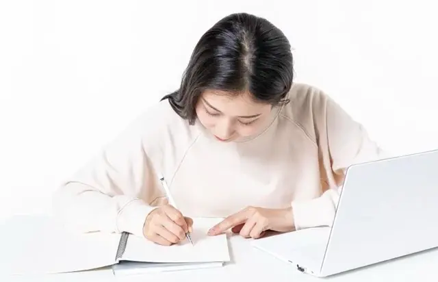  코로나19 유행 장기화가 부른 거북목 알아보기