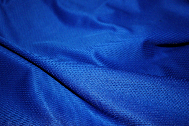 로고 무늬 합성을 확인하는 사진