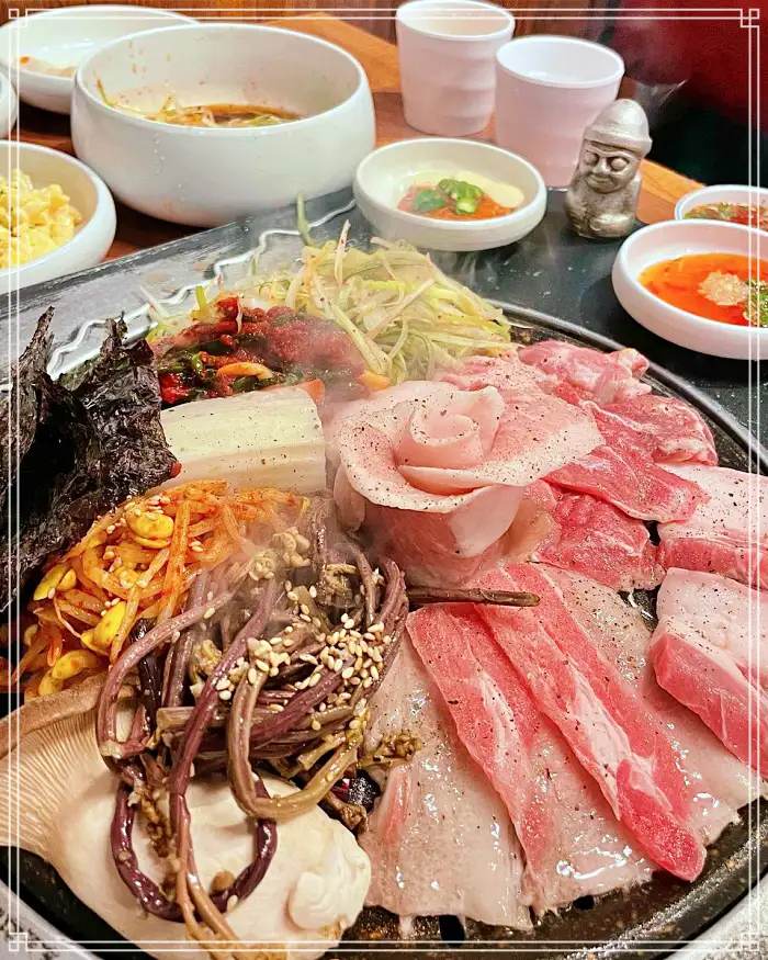 토밥 좋아 토요일은 밥이좋아 강남 신사 압구정 흑돼지 모듬 특수부위 맛집