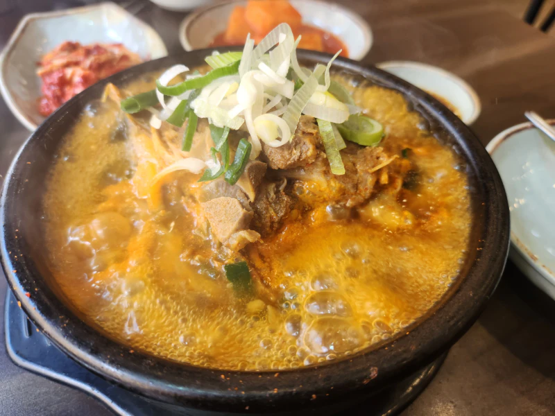 삼산동_해장국_홍백감자탕