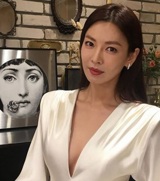  배우 김소연 나이