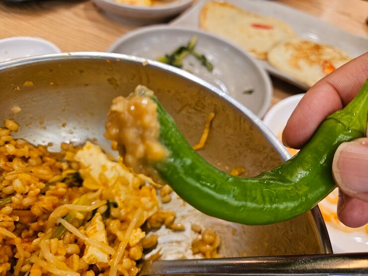 신호동 맛집, 칠곡보리밥칼국수