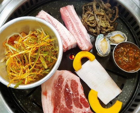 제주 중문 흑돼지 '오르막가든'