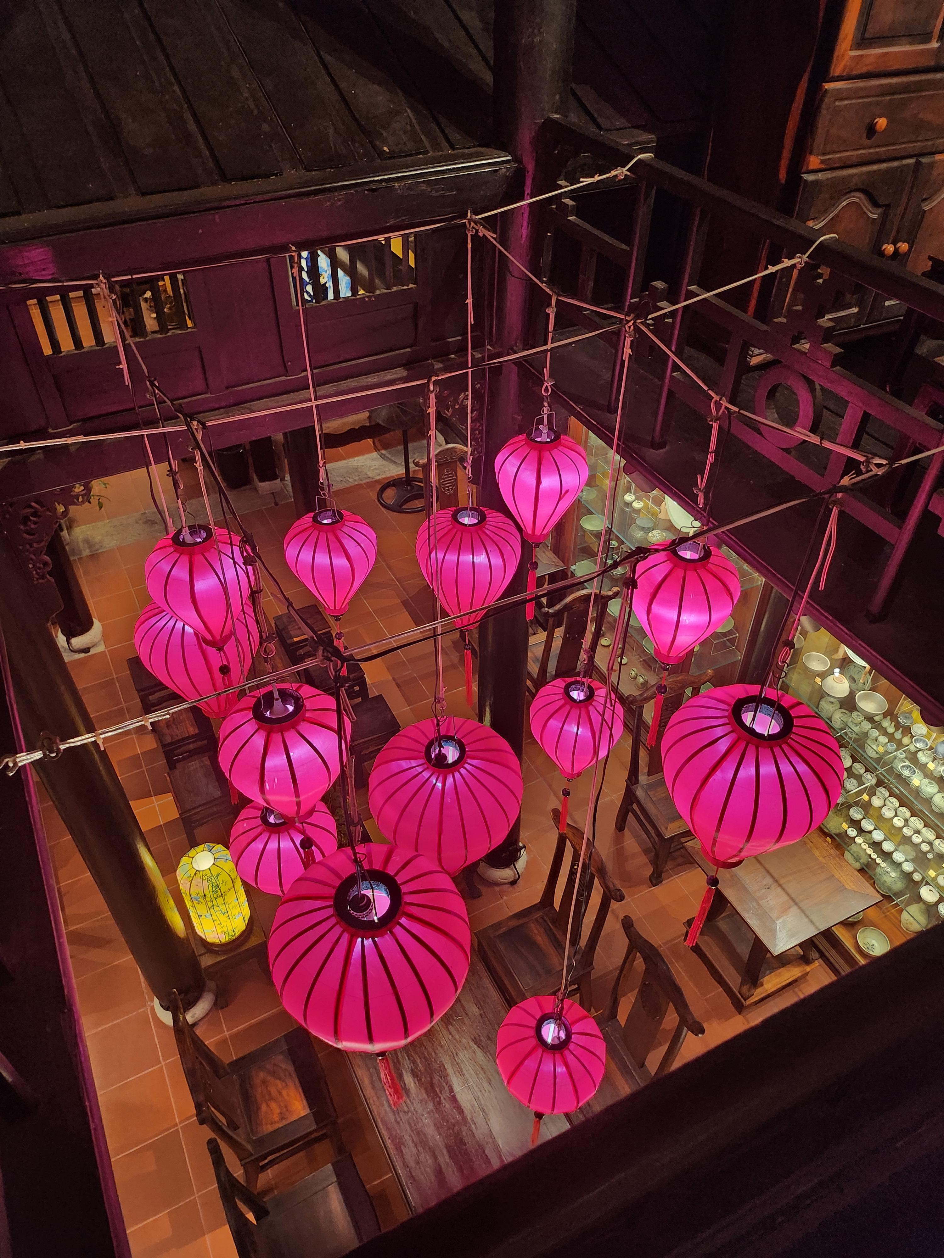 호이안 올드타운 카페 추천 Oriental Impression Ceramics Cafe & Restaurant (Dấu Ấn