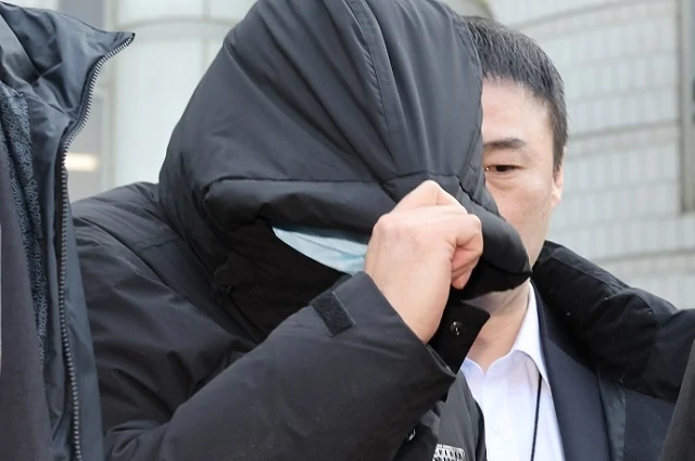 일명 롤스로이스 남에게 마약류 약물을 처방한 혐의를 받는 의사 염모씨. 출처 뉴시스