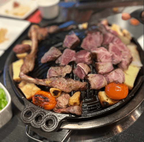 토밥 토요일은 밥이 좋아 삿포로식 양갈비 보양식 양전골 강남 역삼동