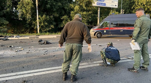 푸틴의 정치 브레인의 딸 자동차 폭파 사고 범인 범행 주체
