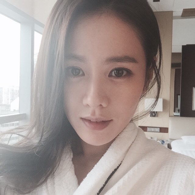  손예진 나이 키 프로필 사랑의 불시착