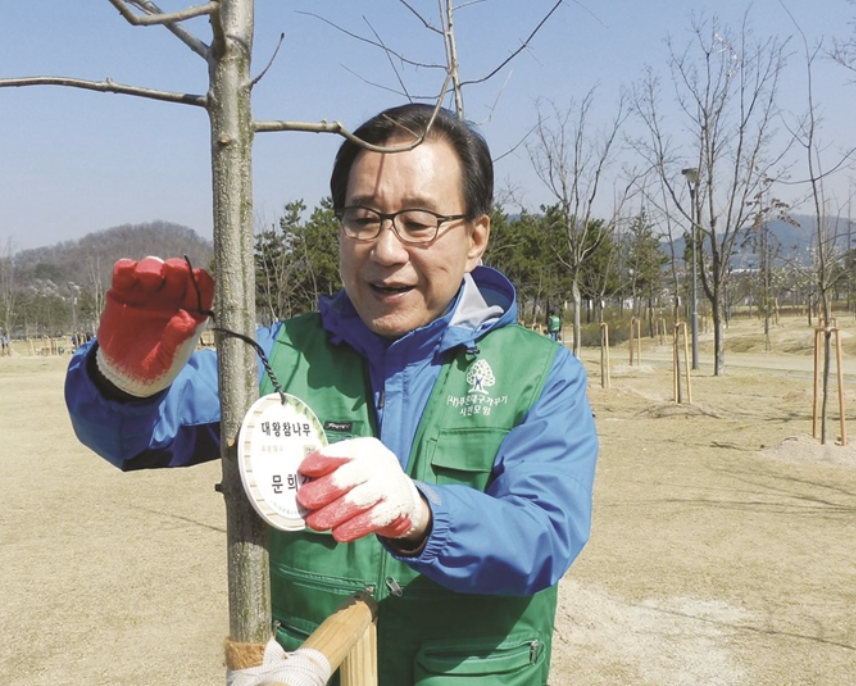 문희갑 정계 은퇴