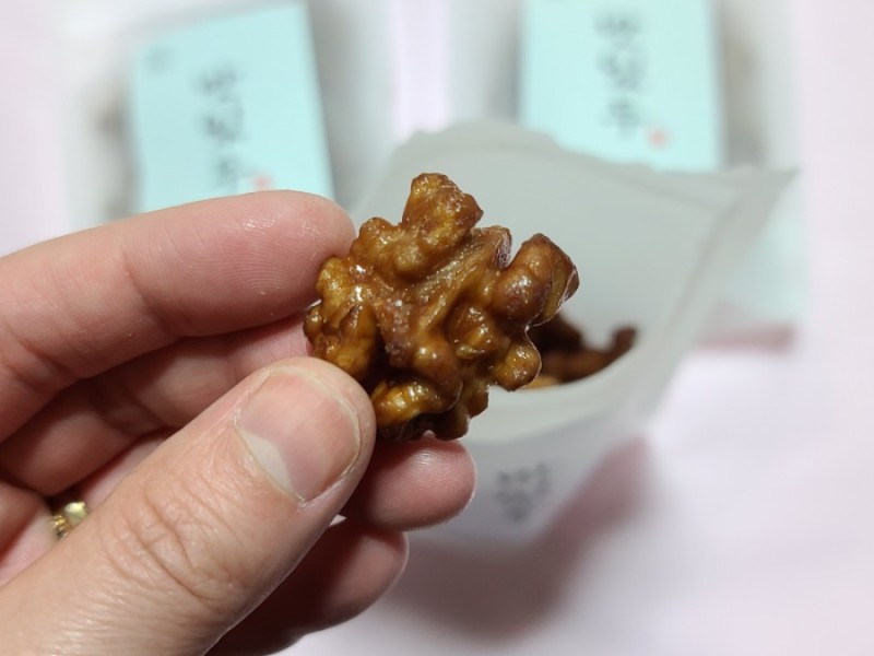  호두 효능 / 호두 부작용 / 호두 칼로리