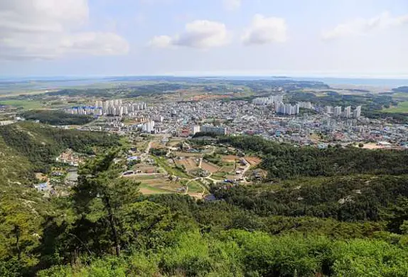 백화산