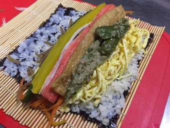 팔뚝김밥 3500원