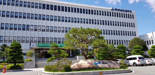  공익신고 보호 강화한다더니...반복되는 '軍 비리고발 잔혹사'