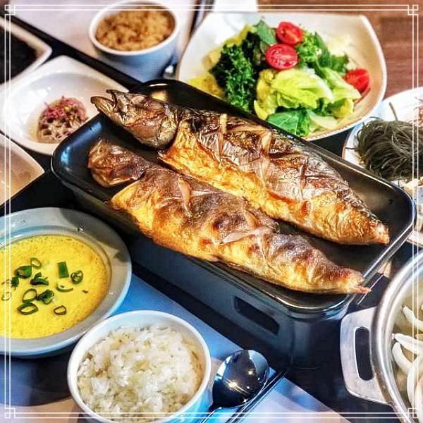 생방송 투데이 바삭촉촉 최상의 식감! 2단 회전 화덕 생선구이 부천 상동 가게 7월 19일 리얼 맛집 470도 대형 화덕 고등어, 가자미, 뽈락, 갈치 구이, 묵은지 짜글이 전골 가격 위치 어디