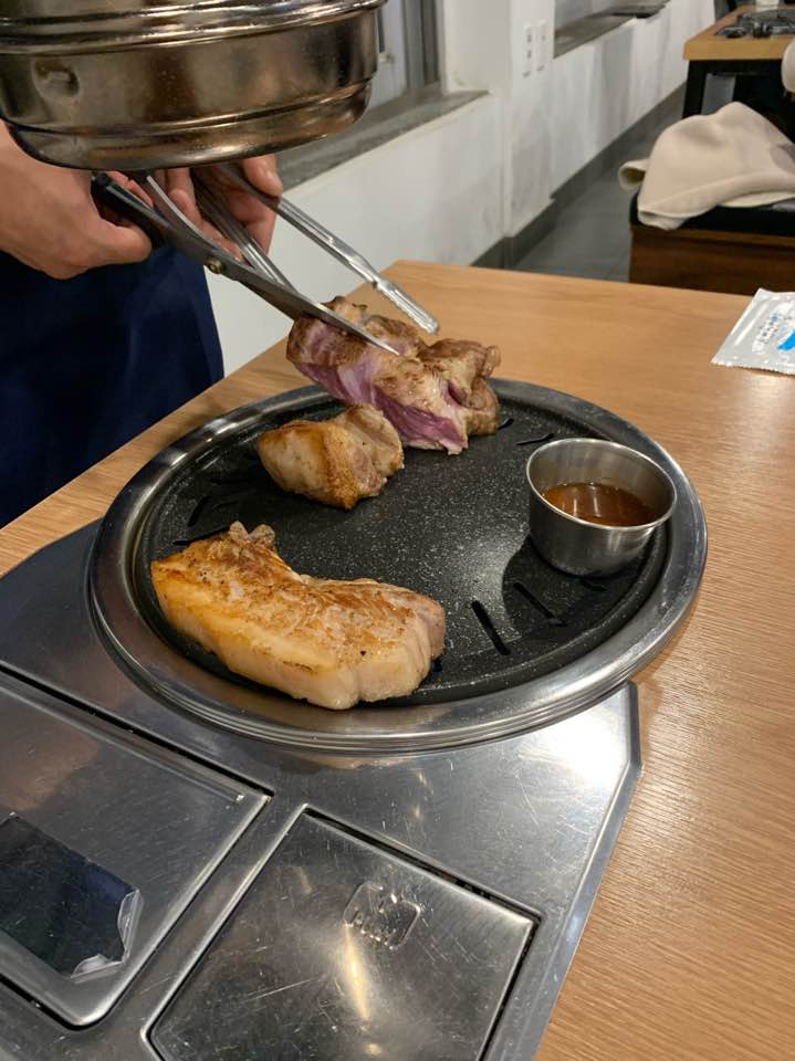  (내돈내먹) 한림협재 도민상회 본점에서 진짜 흑돼지근돼지 여기 찐이다!