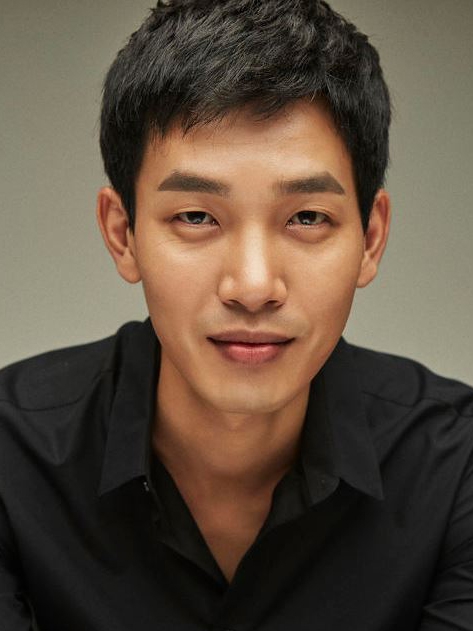 김도윤