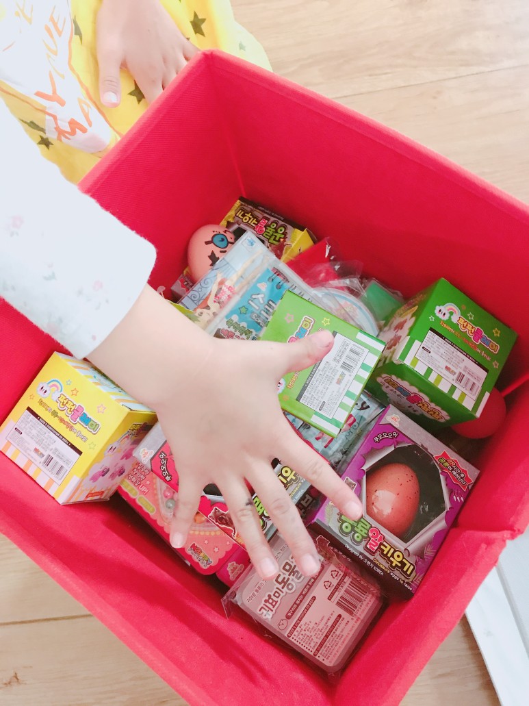 첫째 위해 준비한 엄마의 아이템 - 심심해 박스 6