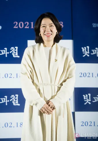 염혜란 프로필 남편 배우 나이 결혼_22