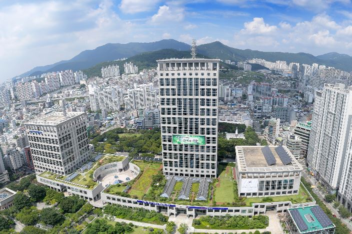  부산시 사도행전교회 코로나19 확진자 발생