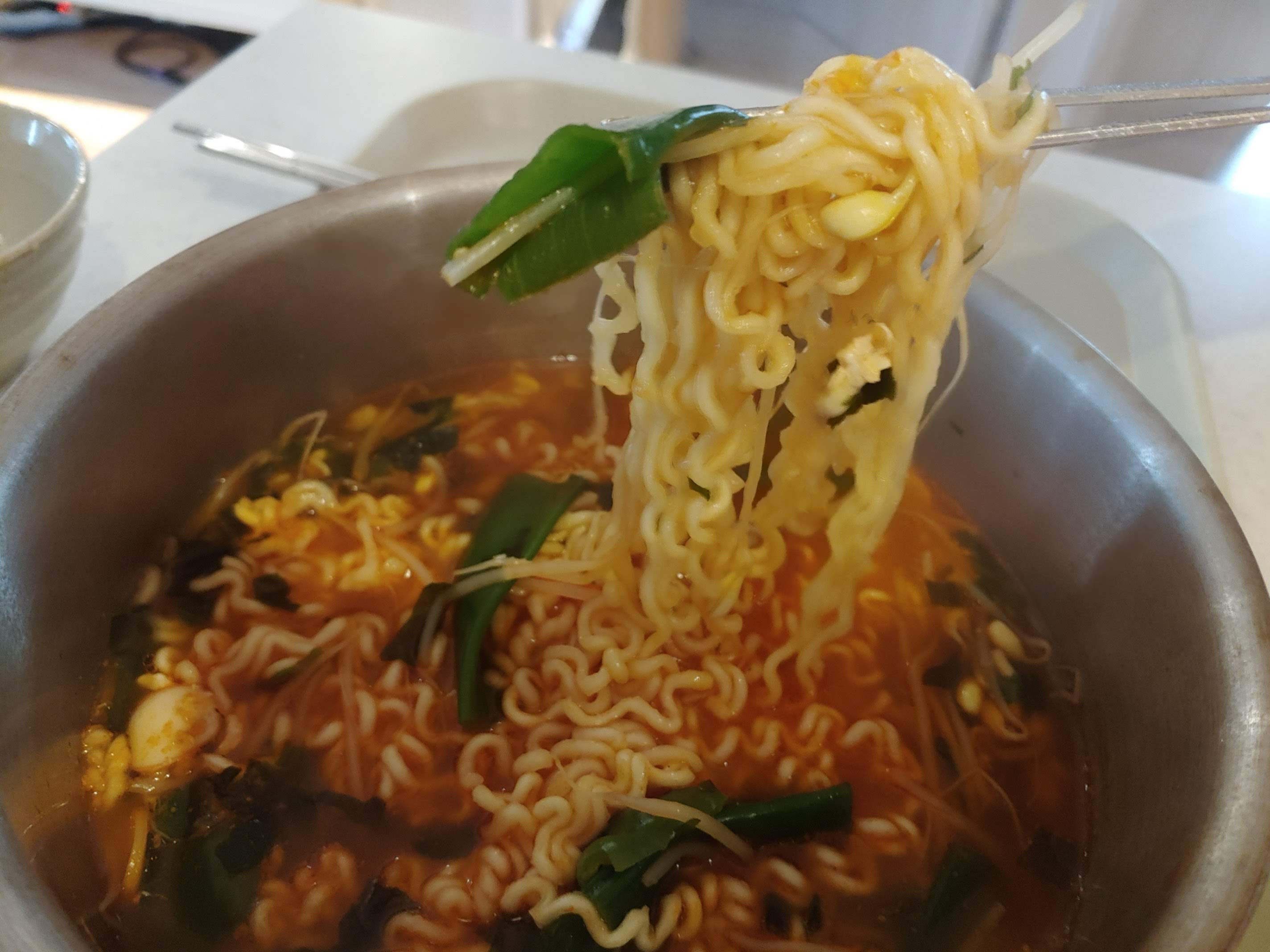  오뚜기 오동통면으로 콩나물 대파 속풀이 해장라면 끓이기