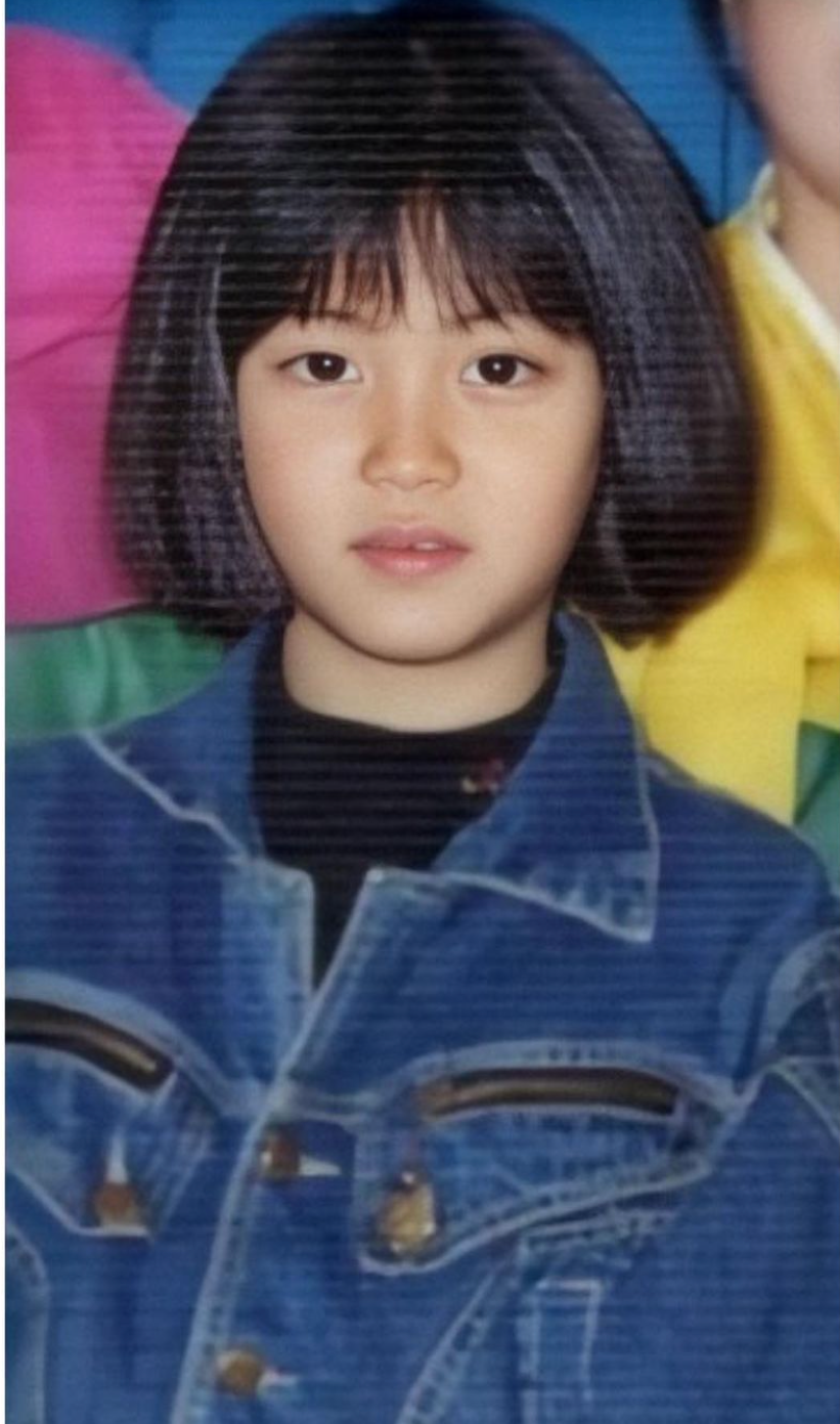 배우 김옥빈 9살 시절