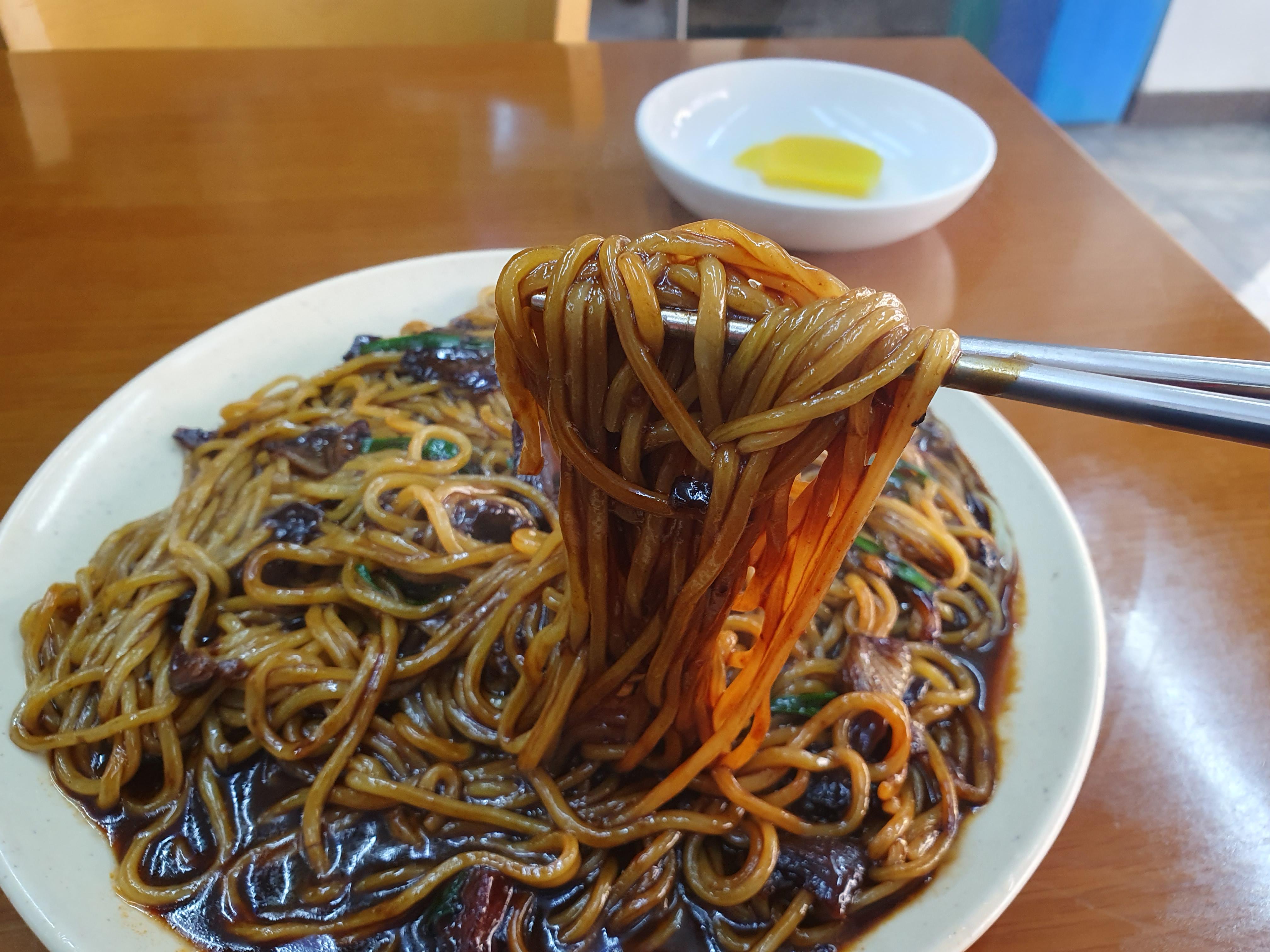 북경쟁반짜장 이미지